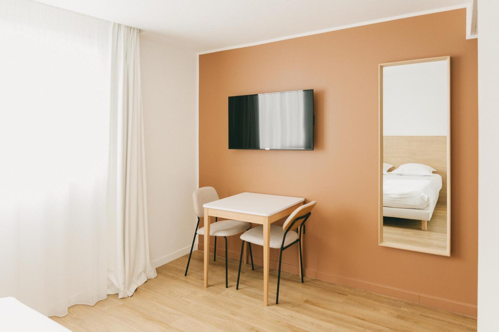 Miranove Aparthotel Montpellier Buitenkant foto